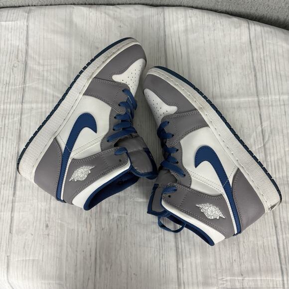 Nike Air Jordan 1 Mid True Blue Grey White Shoes DQ8423-014 size 6.5Y, Women's 8 - Picture 14 of 16